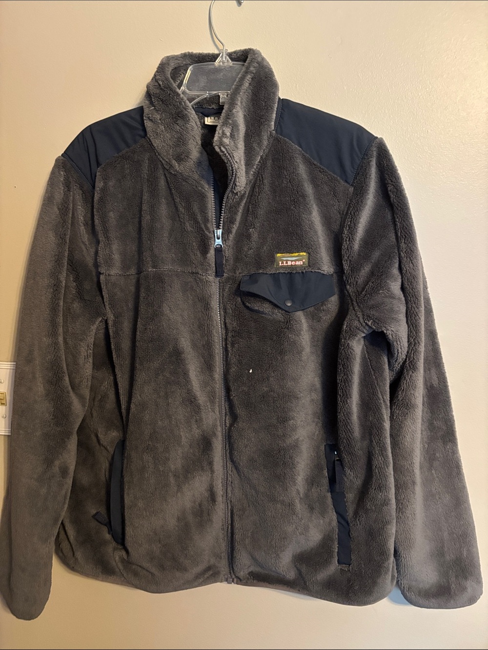 L.L. Bean Men's Dark Gray Plush Performance Jacket with Navy Accents